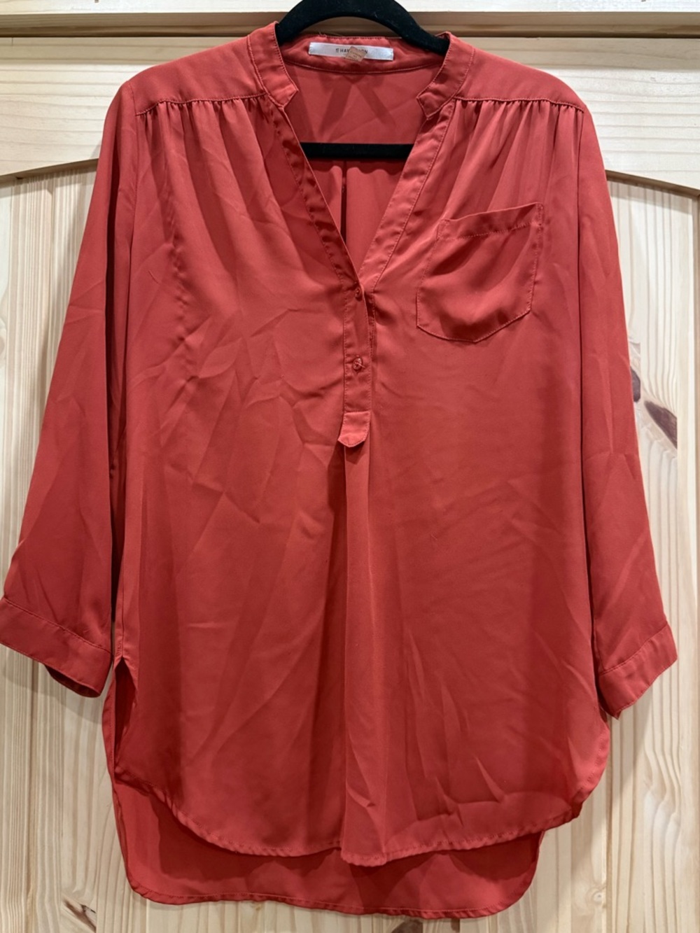Relaxed Women’s V-Neck Blouse in Terracotta